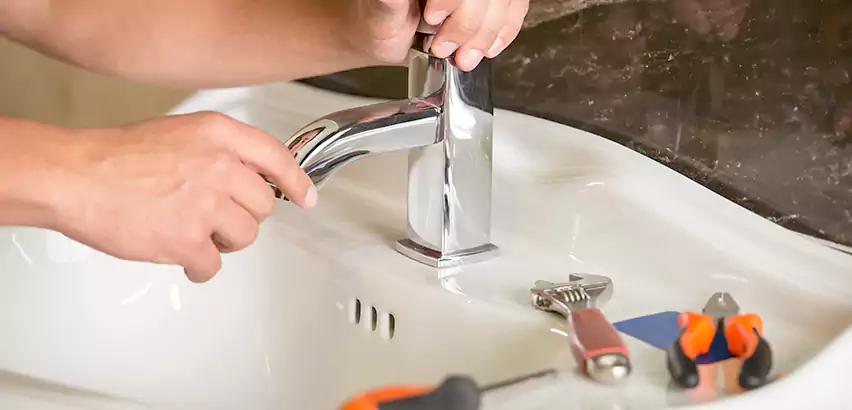 Bathtub Faucet Replacement in Grand Prairie